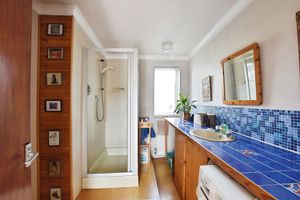 Photo 11- click for photo gallery